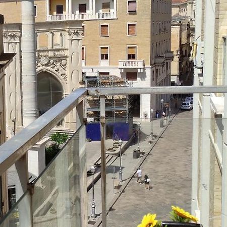 Apartament La Colonna Holiday House Lecce Zewnętrze zdjęcie