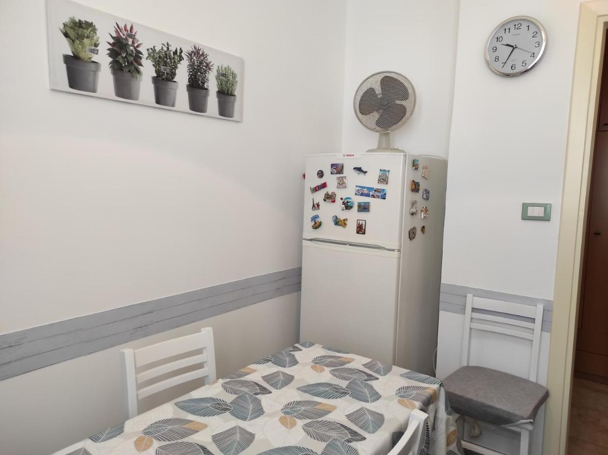Apartament La Colonna Holiday House Lecce Zewnętrze zdjęcie