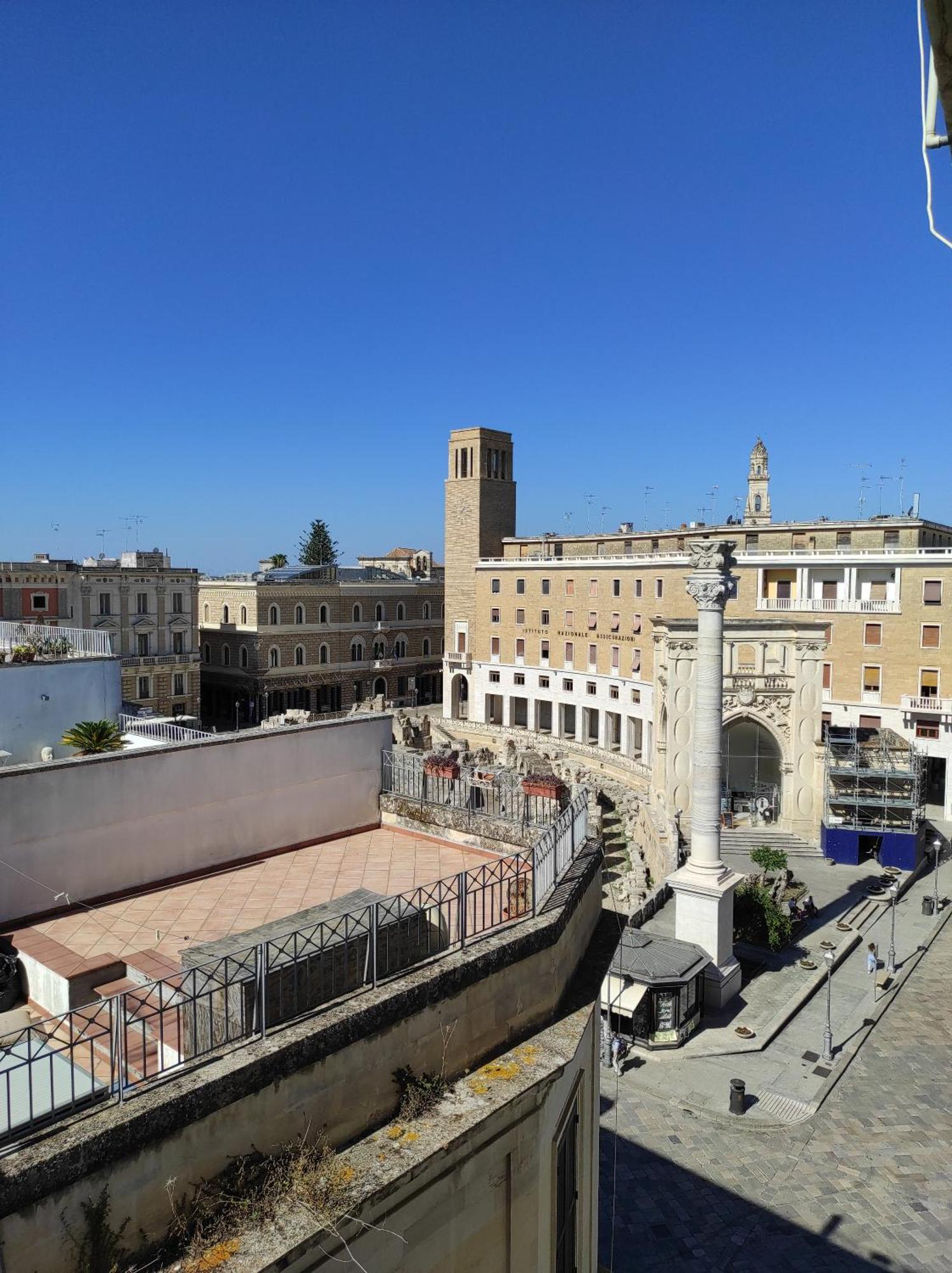 Apartament La Colonna Holiday House Lecce Zewnętrze zdjęcie