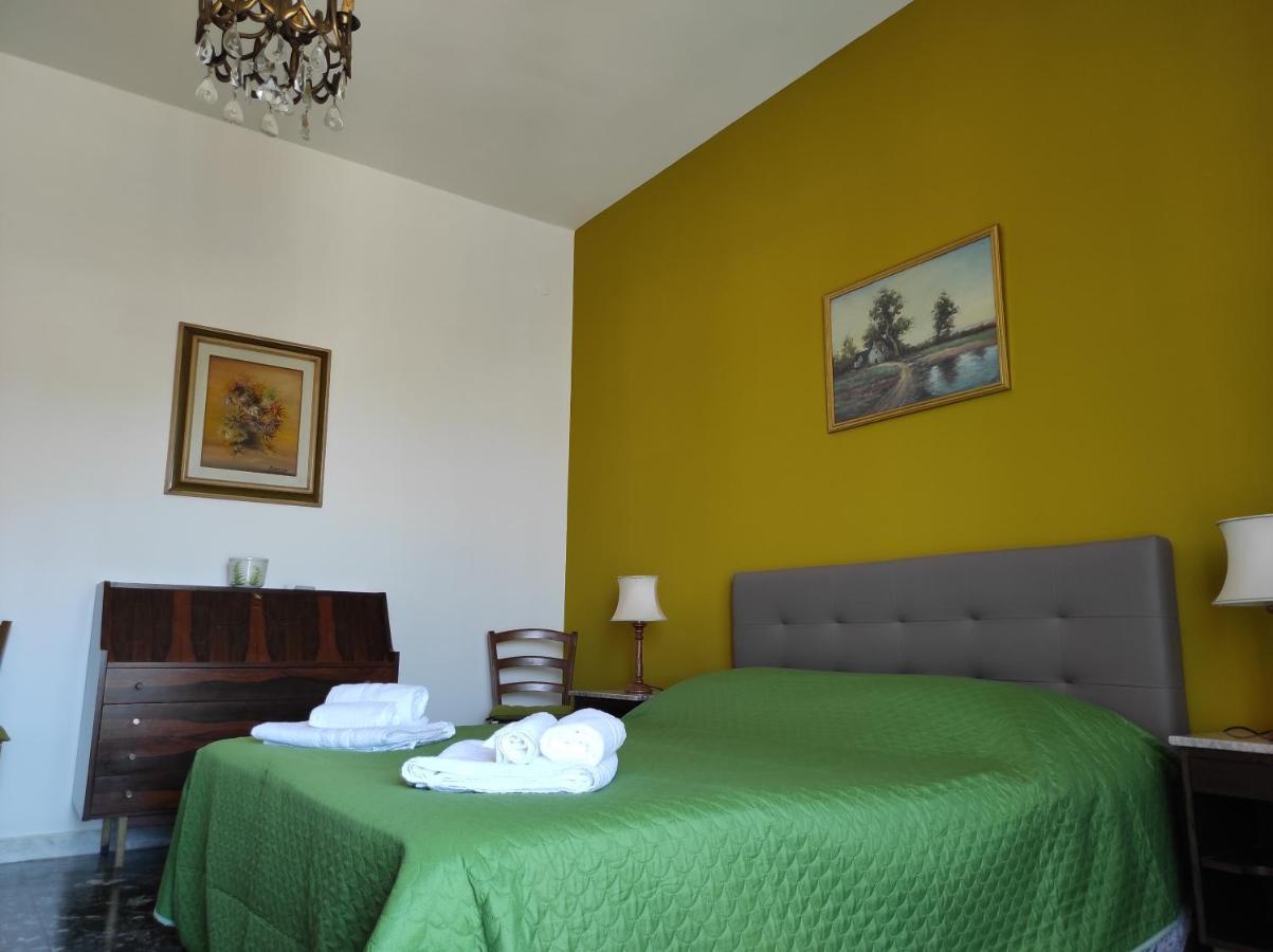 Apartament La Colonna Holiday House Lecce Zewnętrze zdjęcie